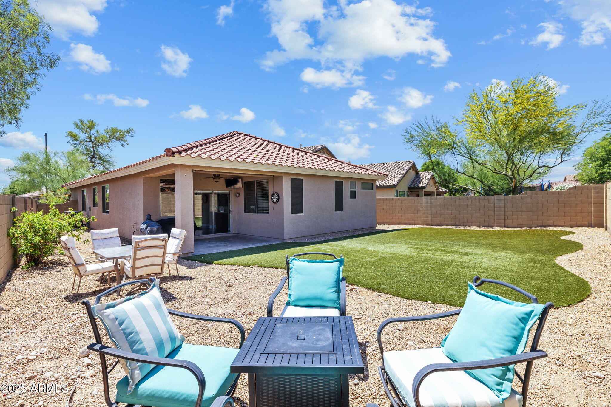 39717 N BRIDLEWOOD Way