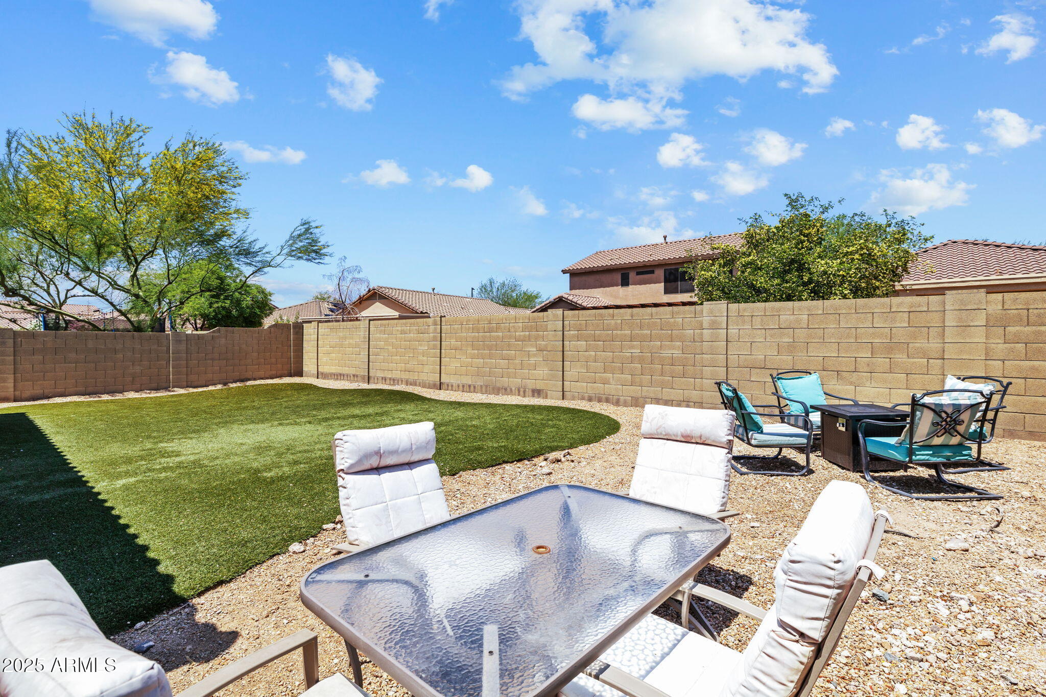 39717 N BRIDLEWOOD Way