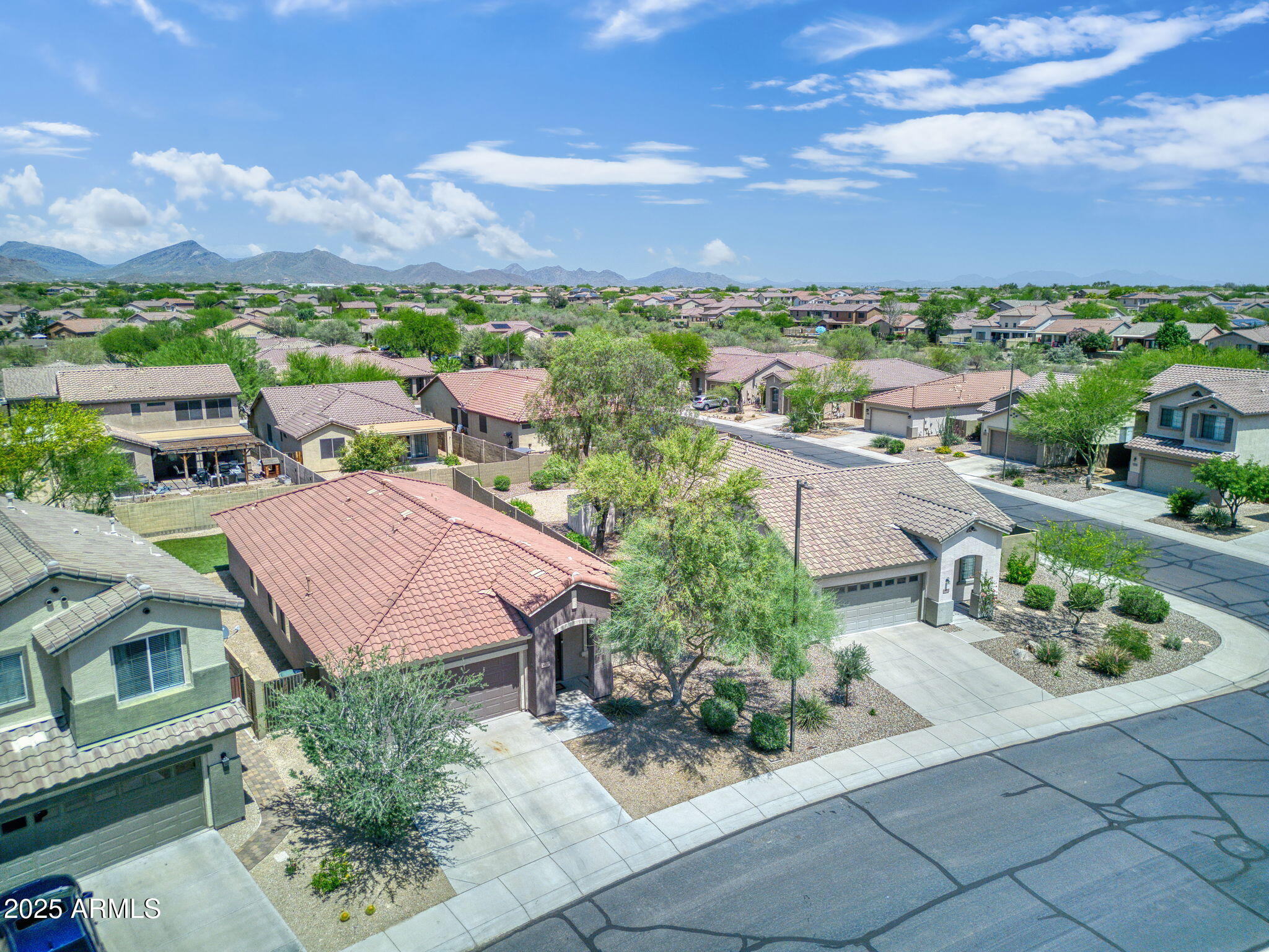 39717 N BRIDLEWOOD Way