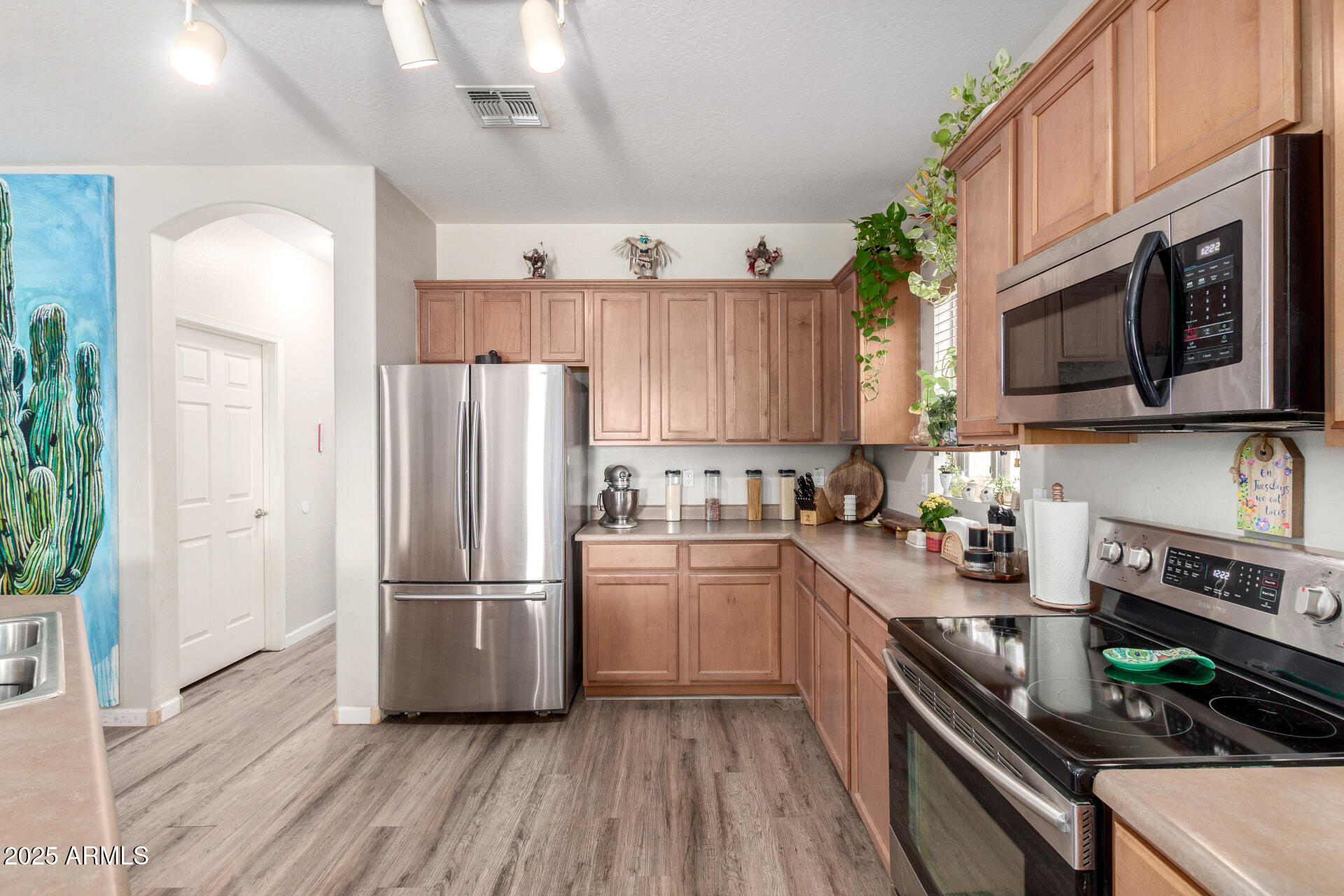 17759 W PORT ROYALE Lane