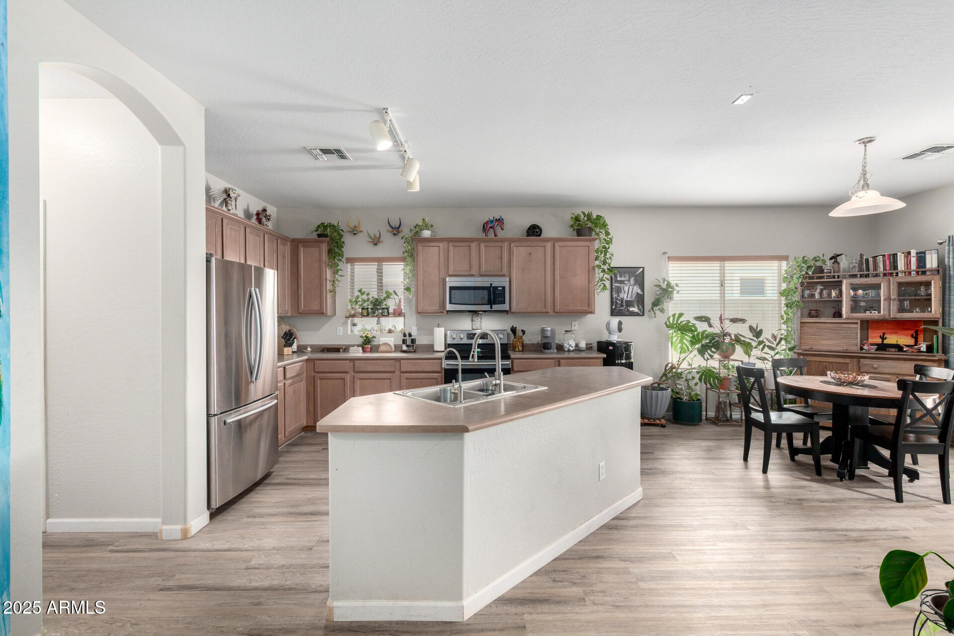 17759 W PORT ROYALE Lane