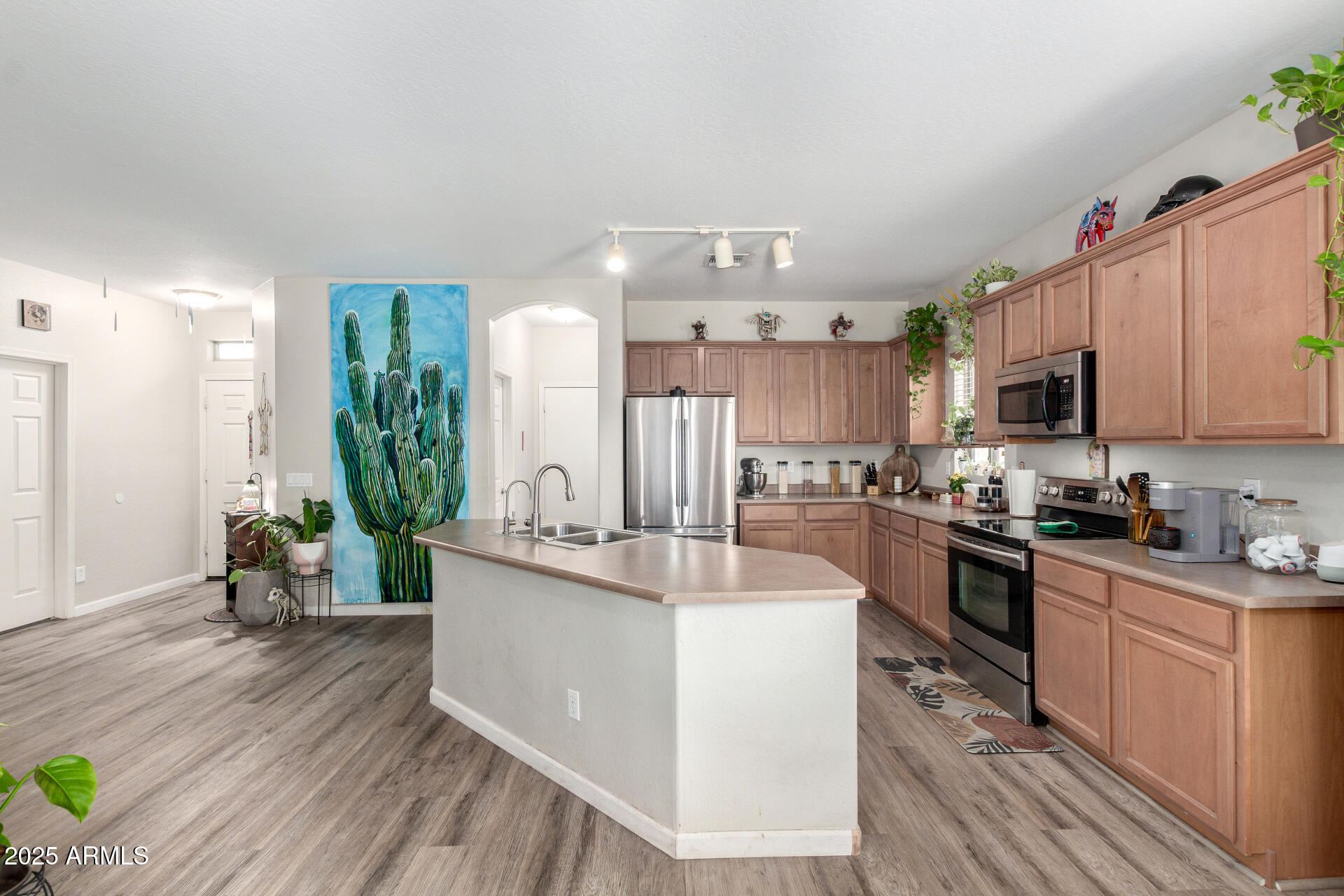 17759 W PORT ROYALE Lane