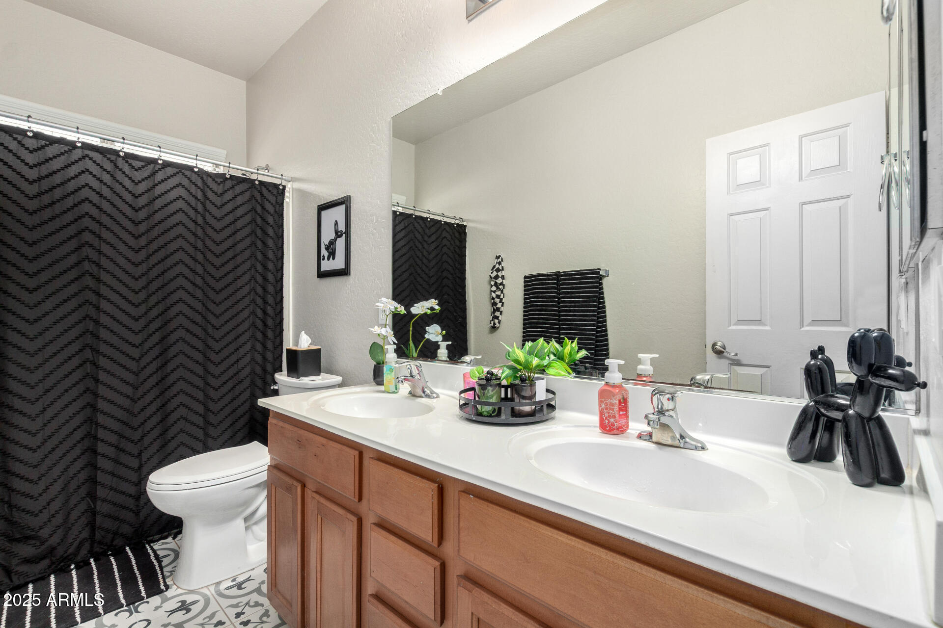 17759 W PORT ROYALE Lane