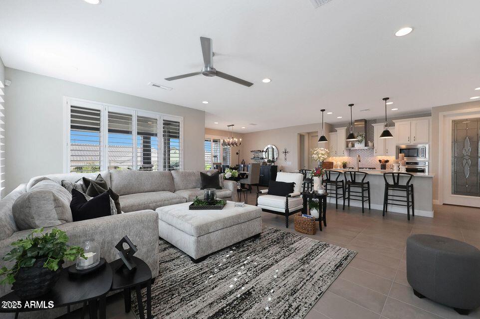 26764 W Ponderosa Lane