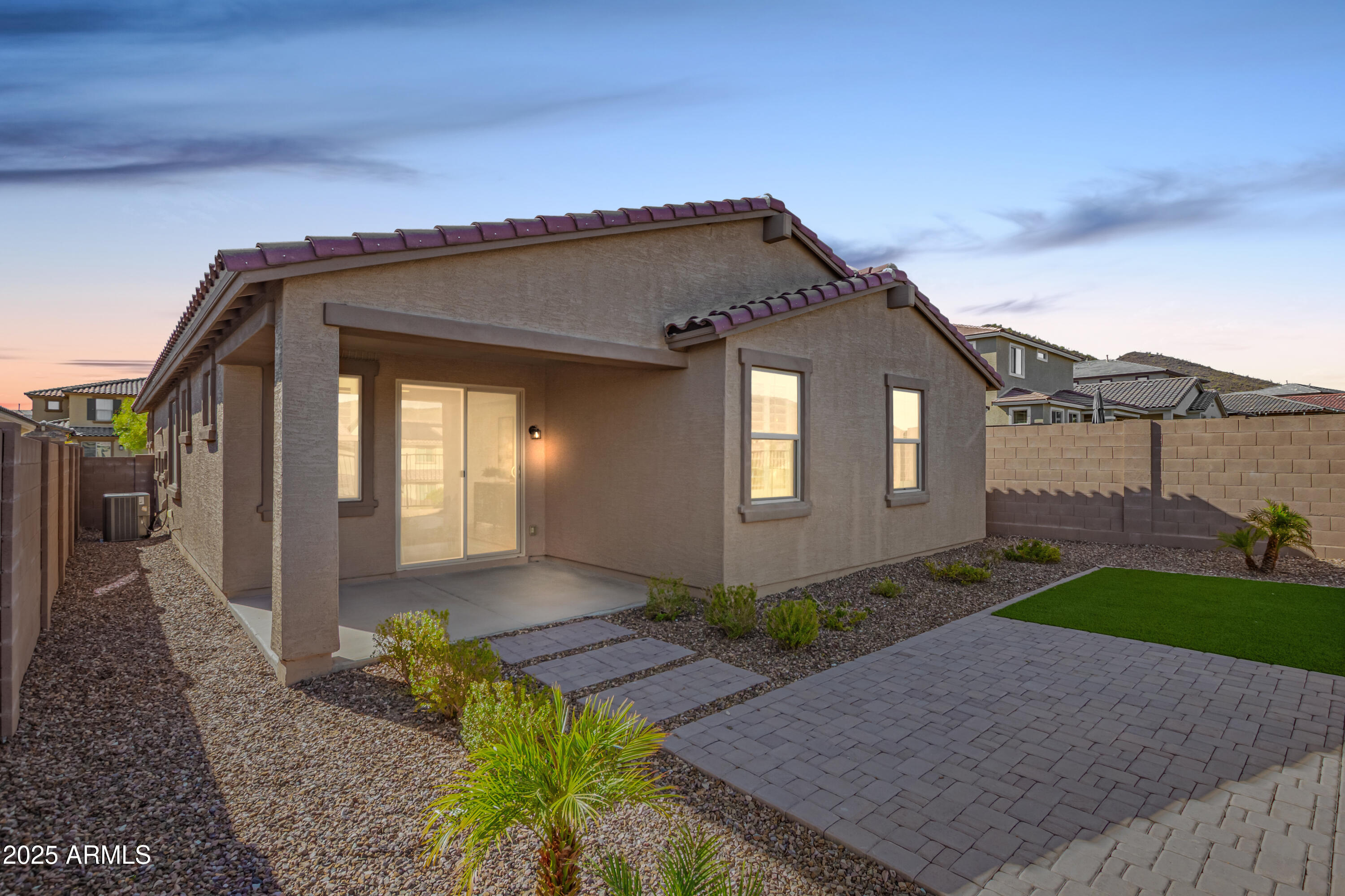 31853 N 124TH Drive