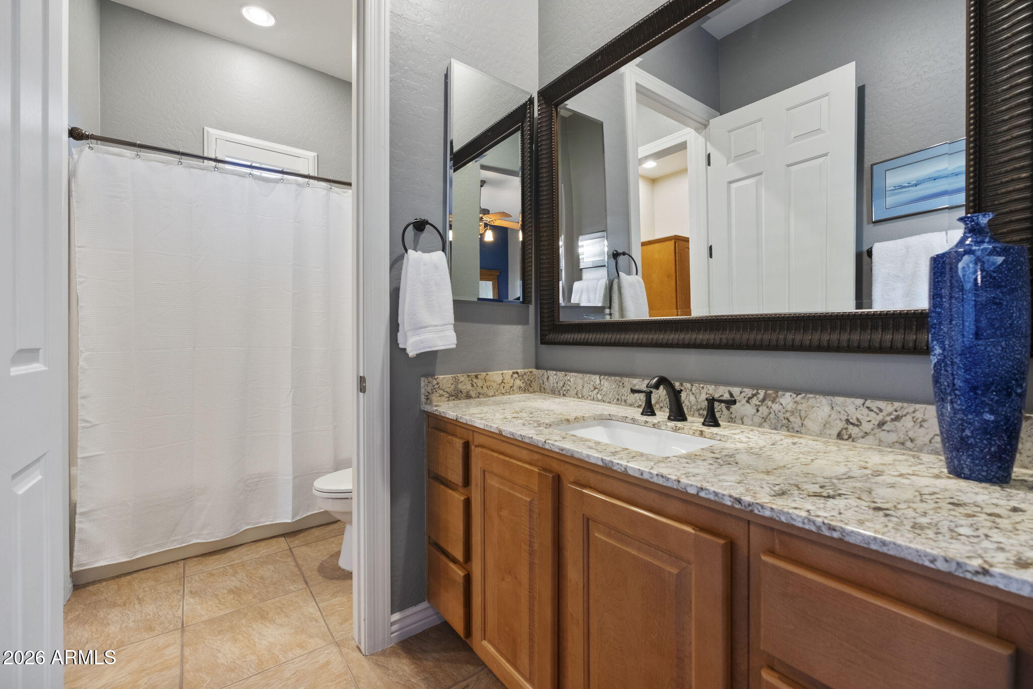 42010 N HARBOUR TOWN Court