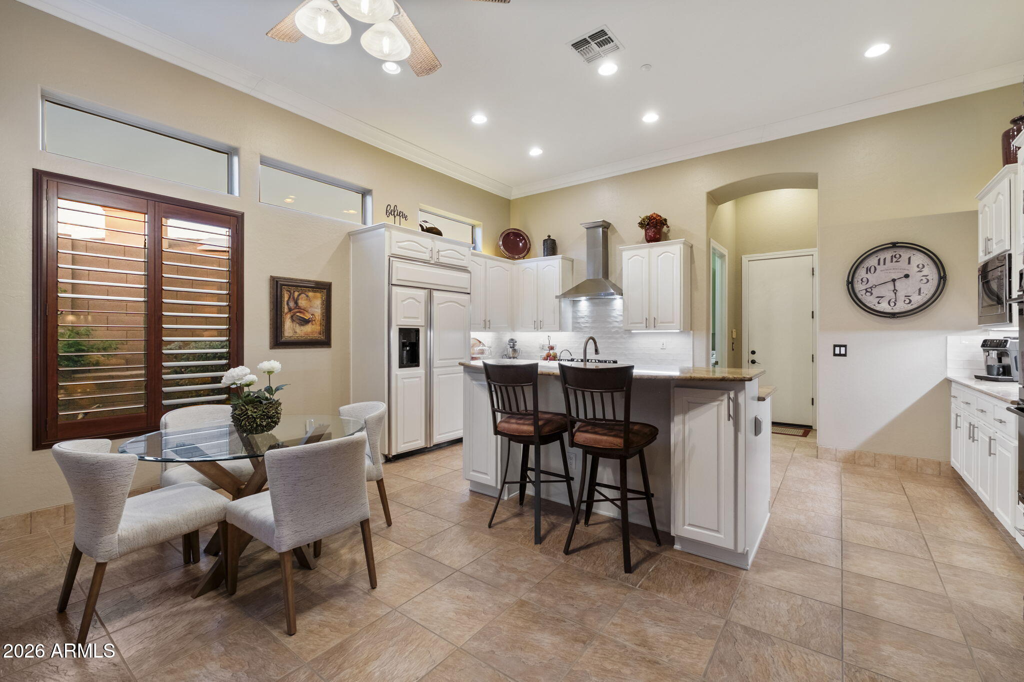 42010 N HARBOUR TOWN Court