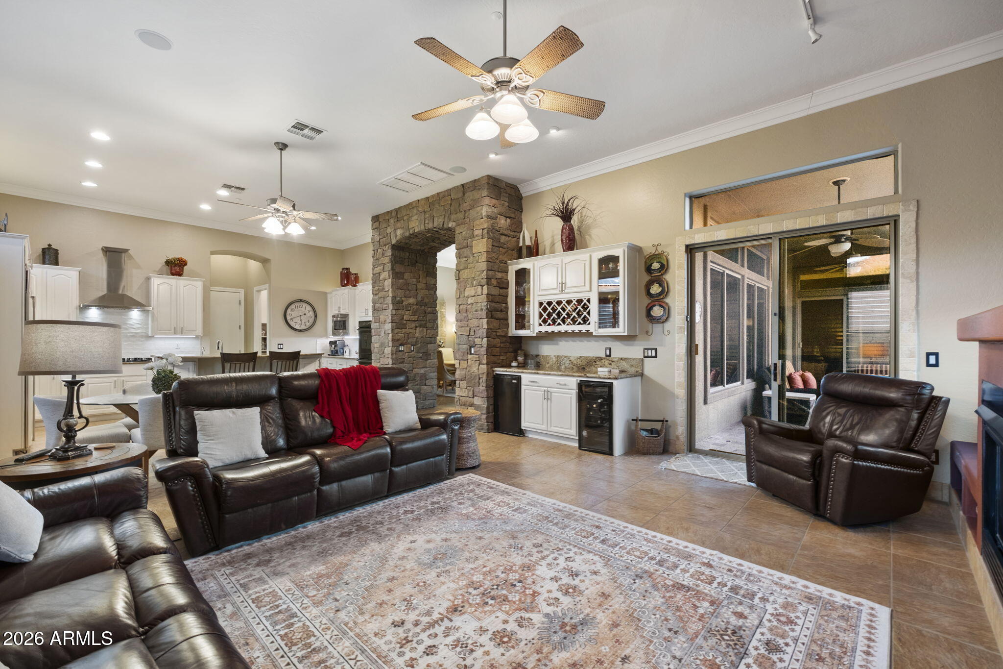 42010 N HARBOUR TOWN Court