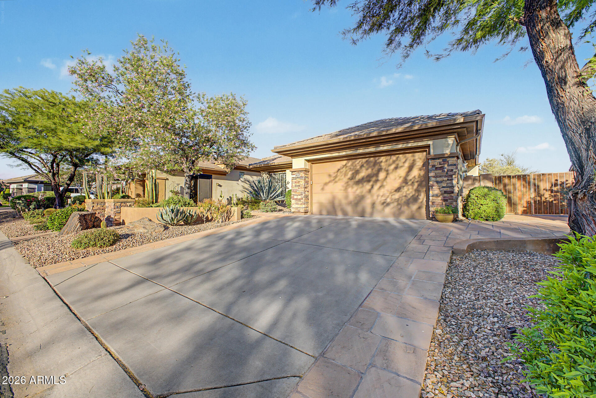 41117 N CLUB POINTE Drive