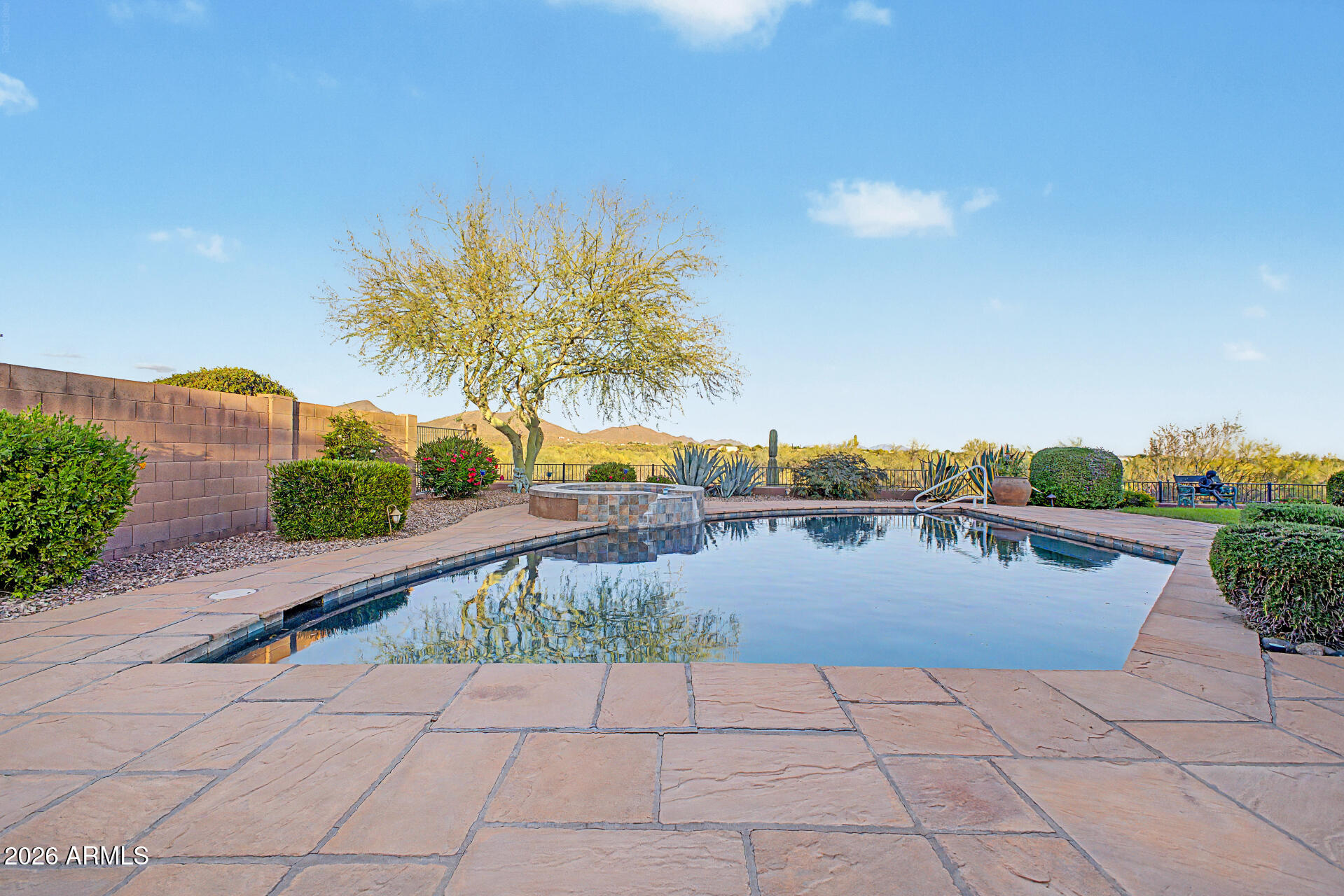 41117 N CLUB POINTE Drive