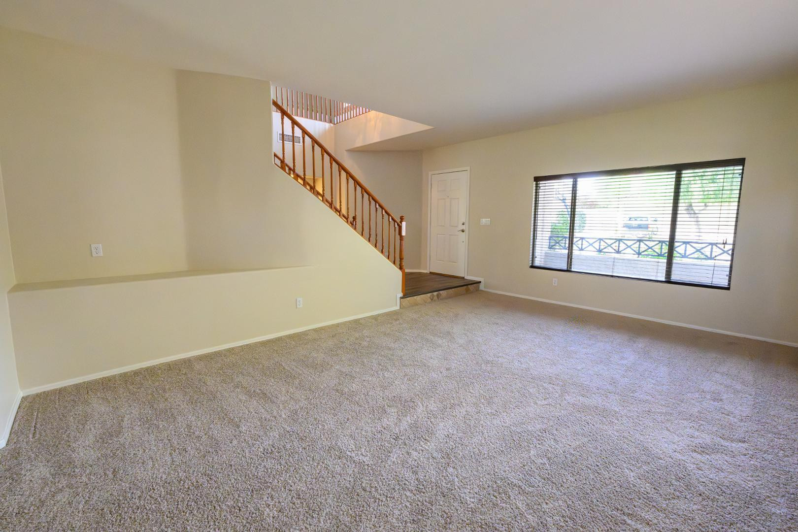 2521 W Tumbleweed Drive