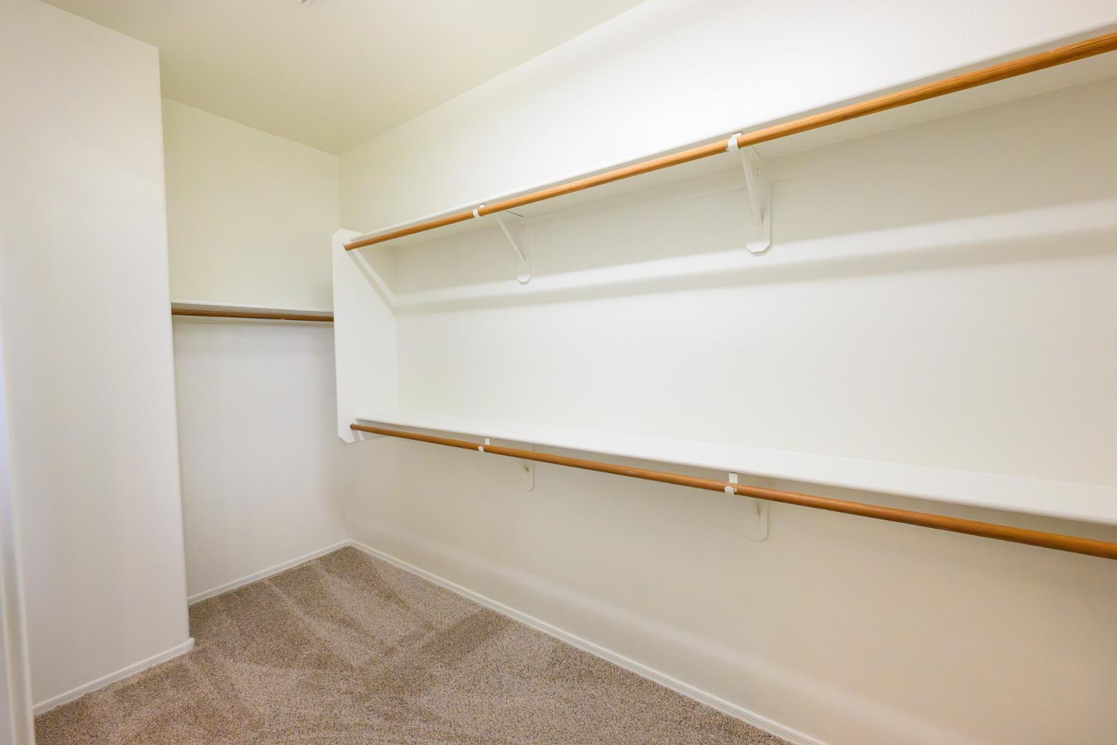 2521 W Tumbleweed Drive