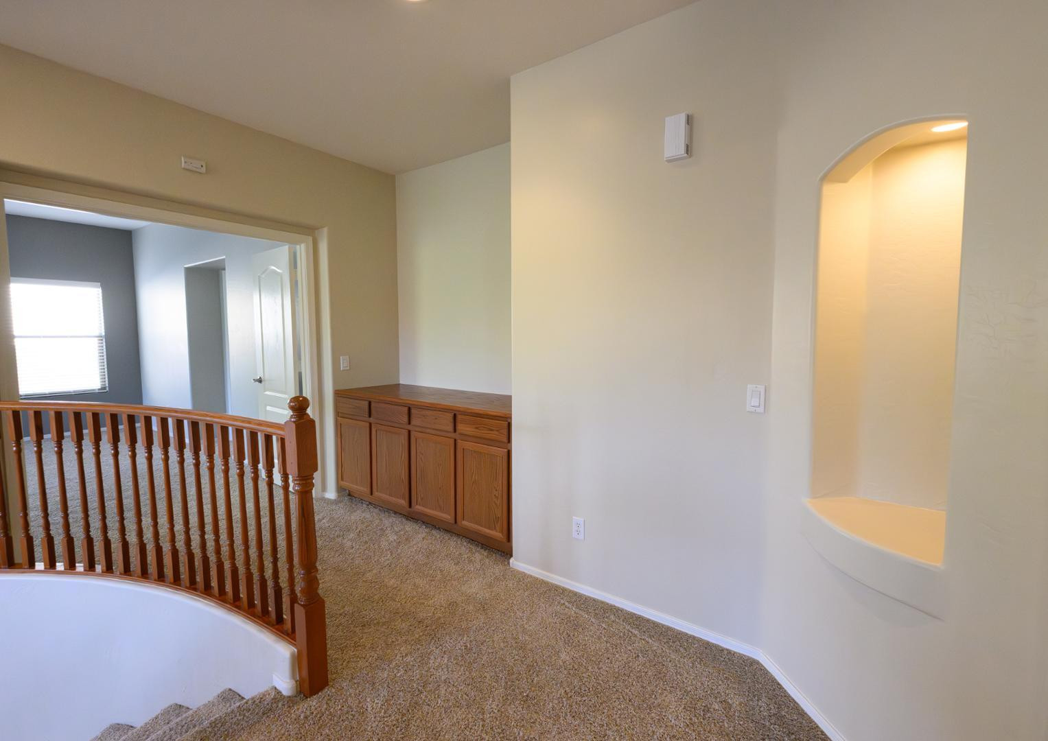 2521 W Tumbleweed Drive