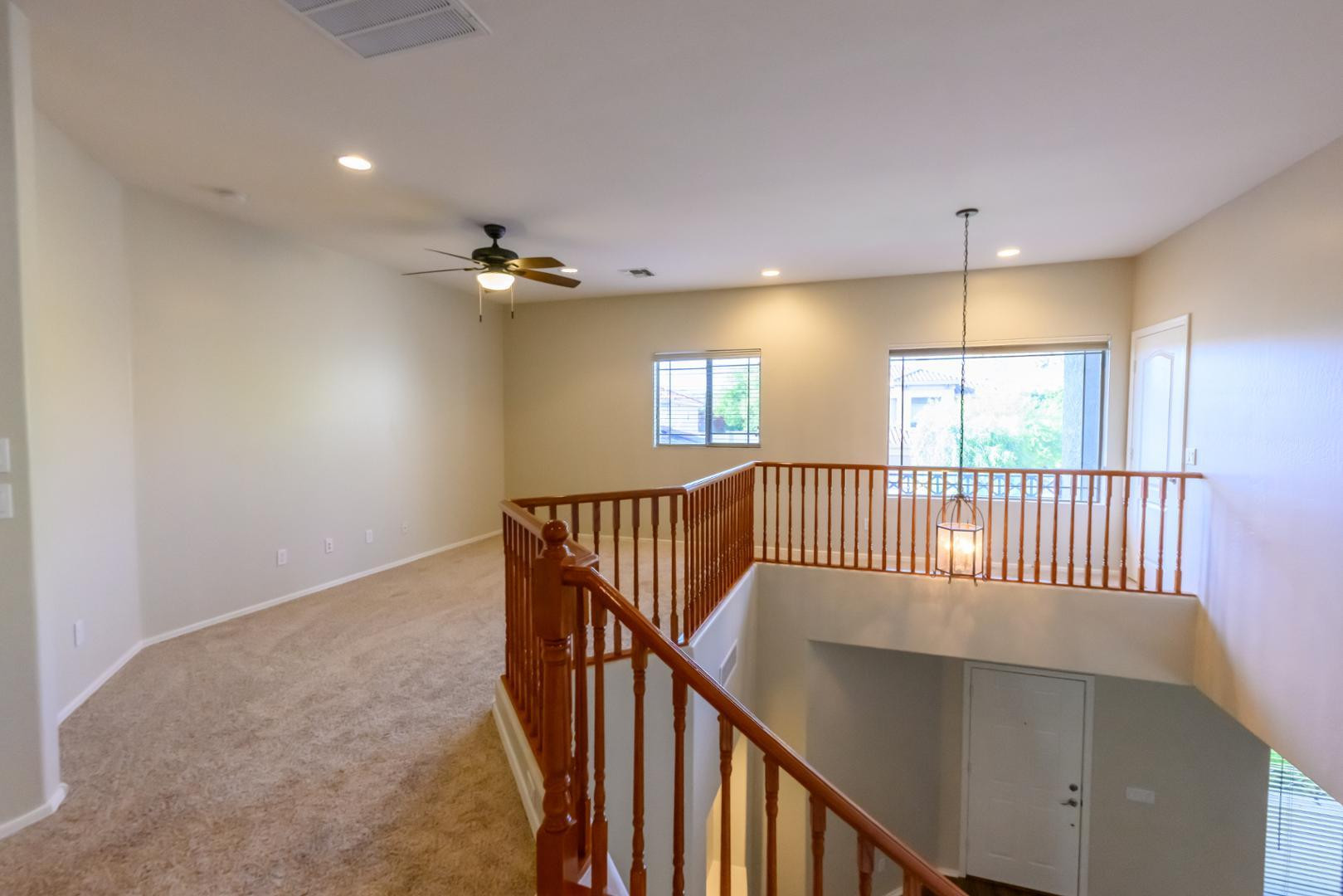 2521 W Tumbleweed Drive