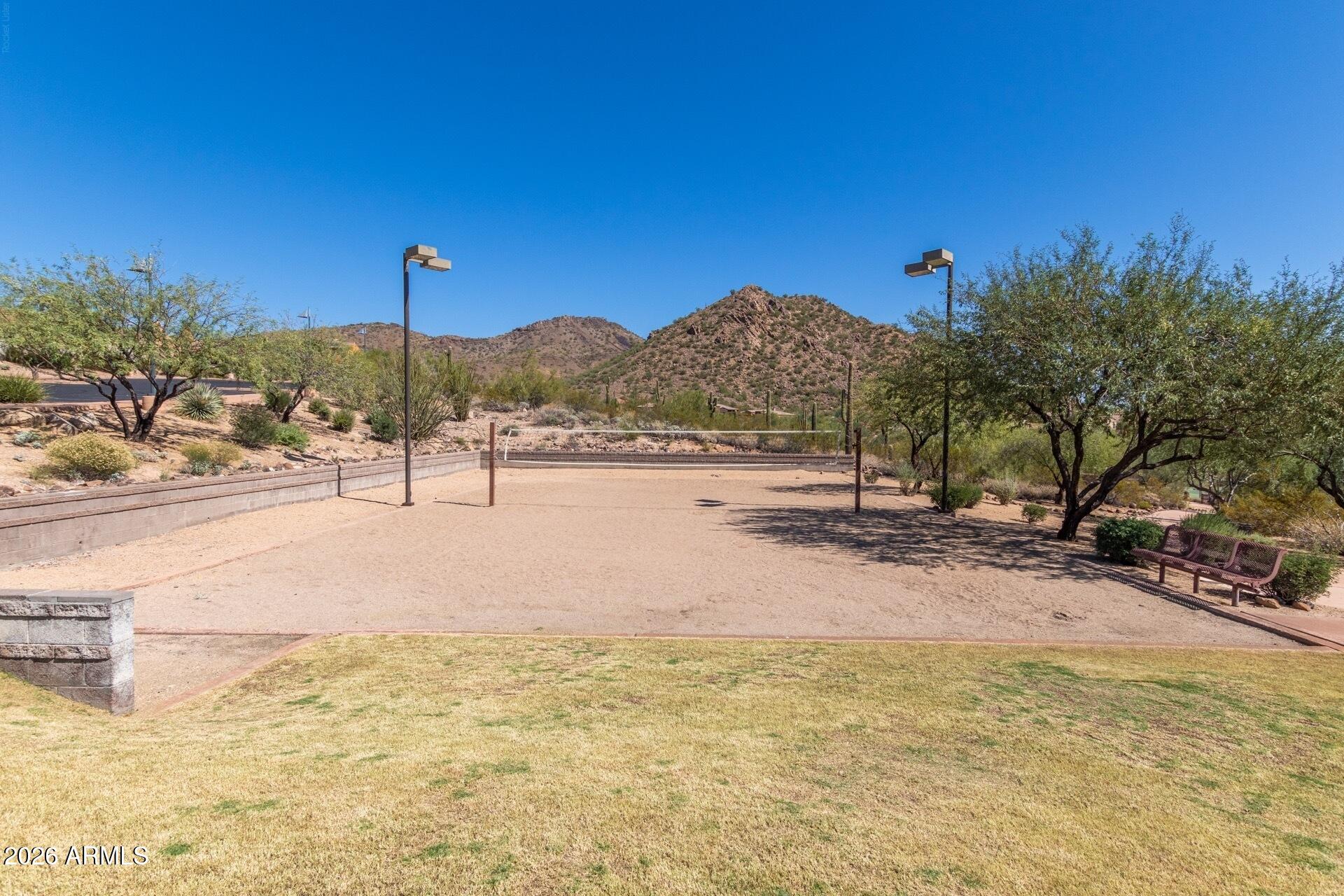 2504 W OLD PAINT Trail