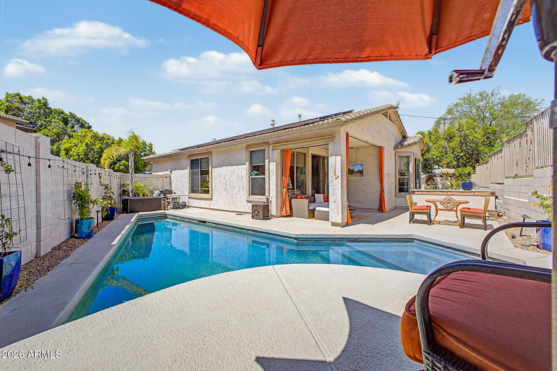 2504 W OLD PAINT Trail