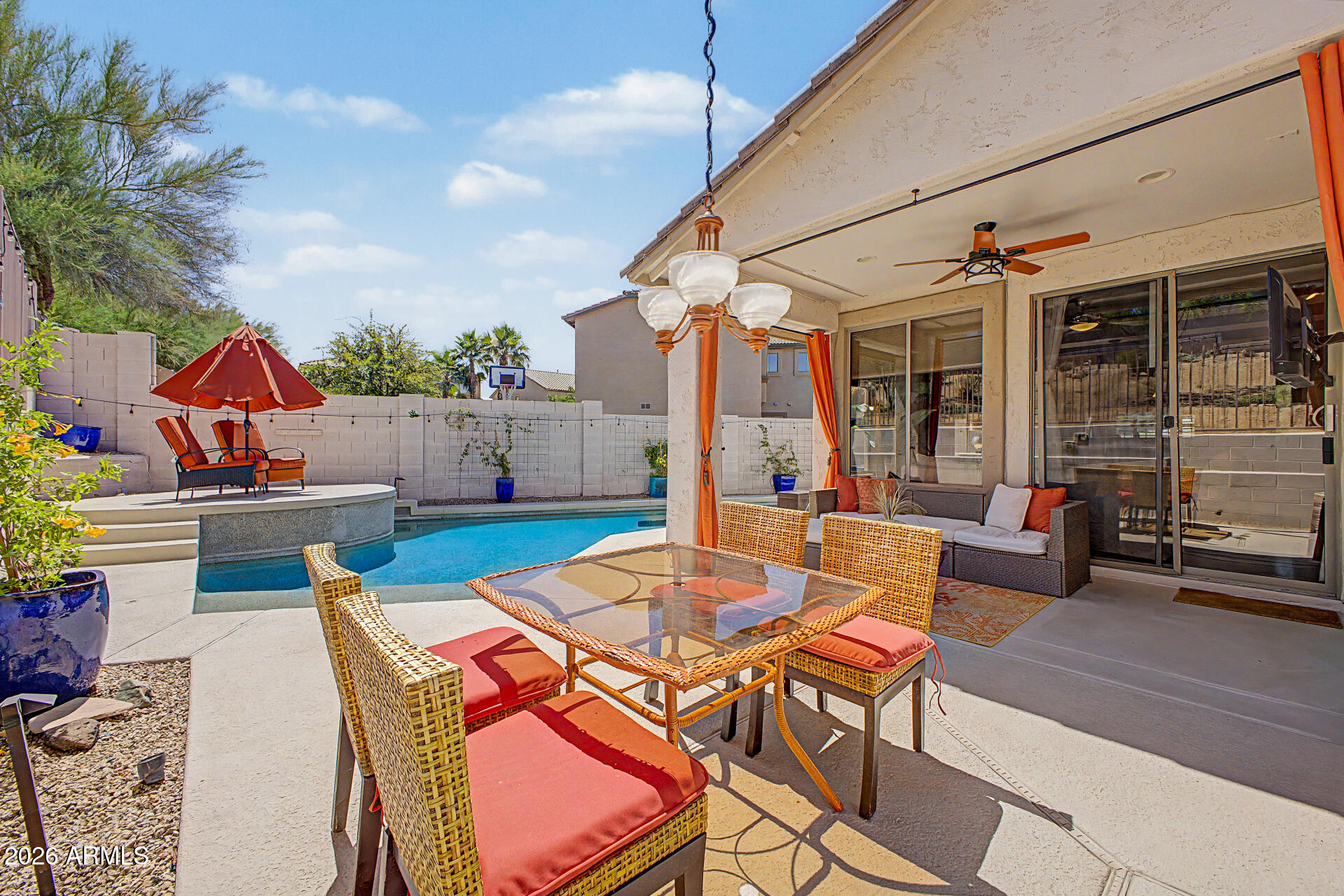 2504 W OLD PAINT Trail