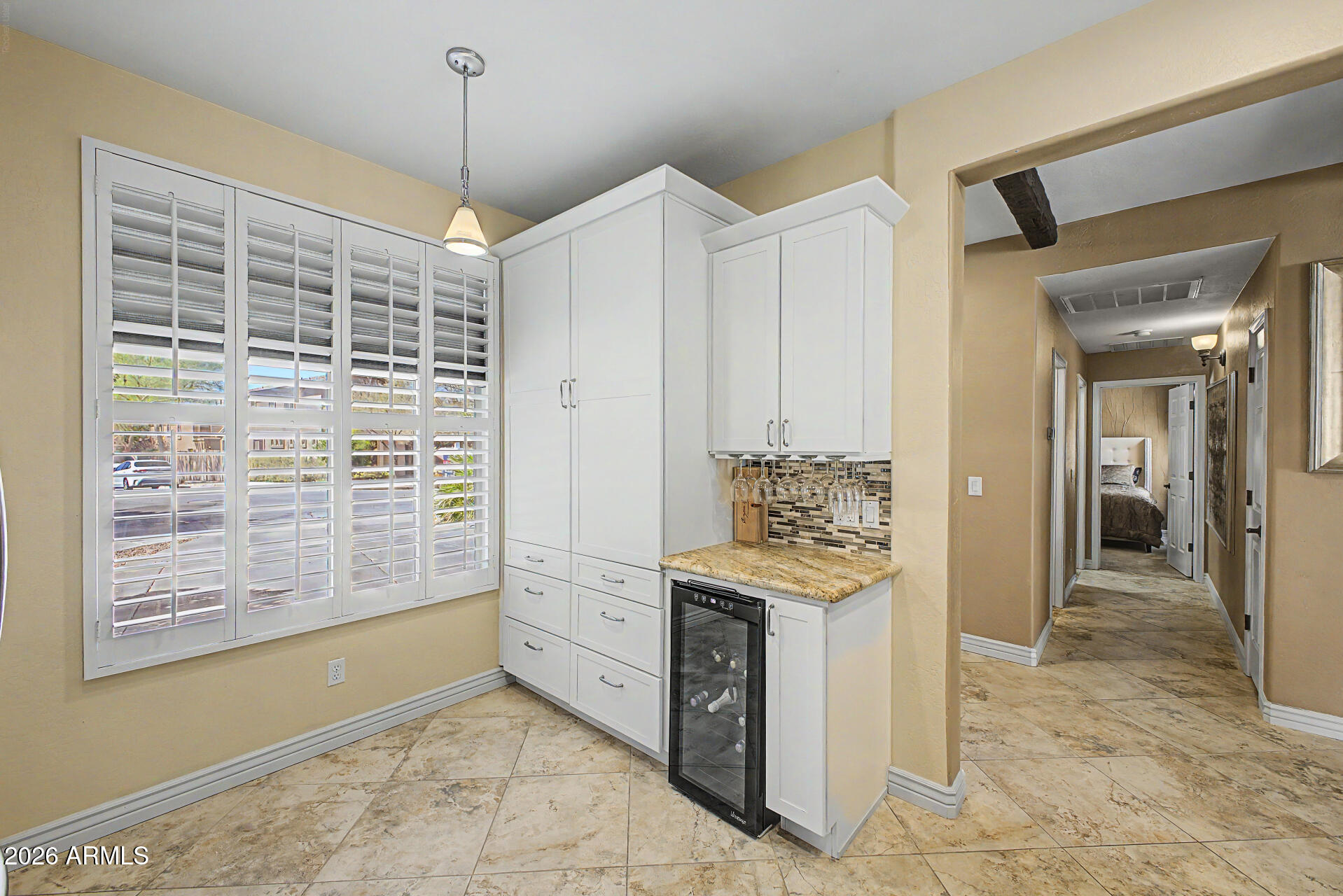 2504 W OLD PAINT Trail