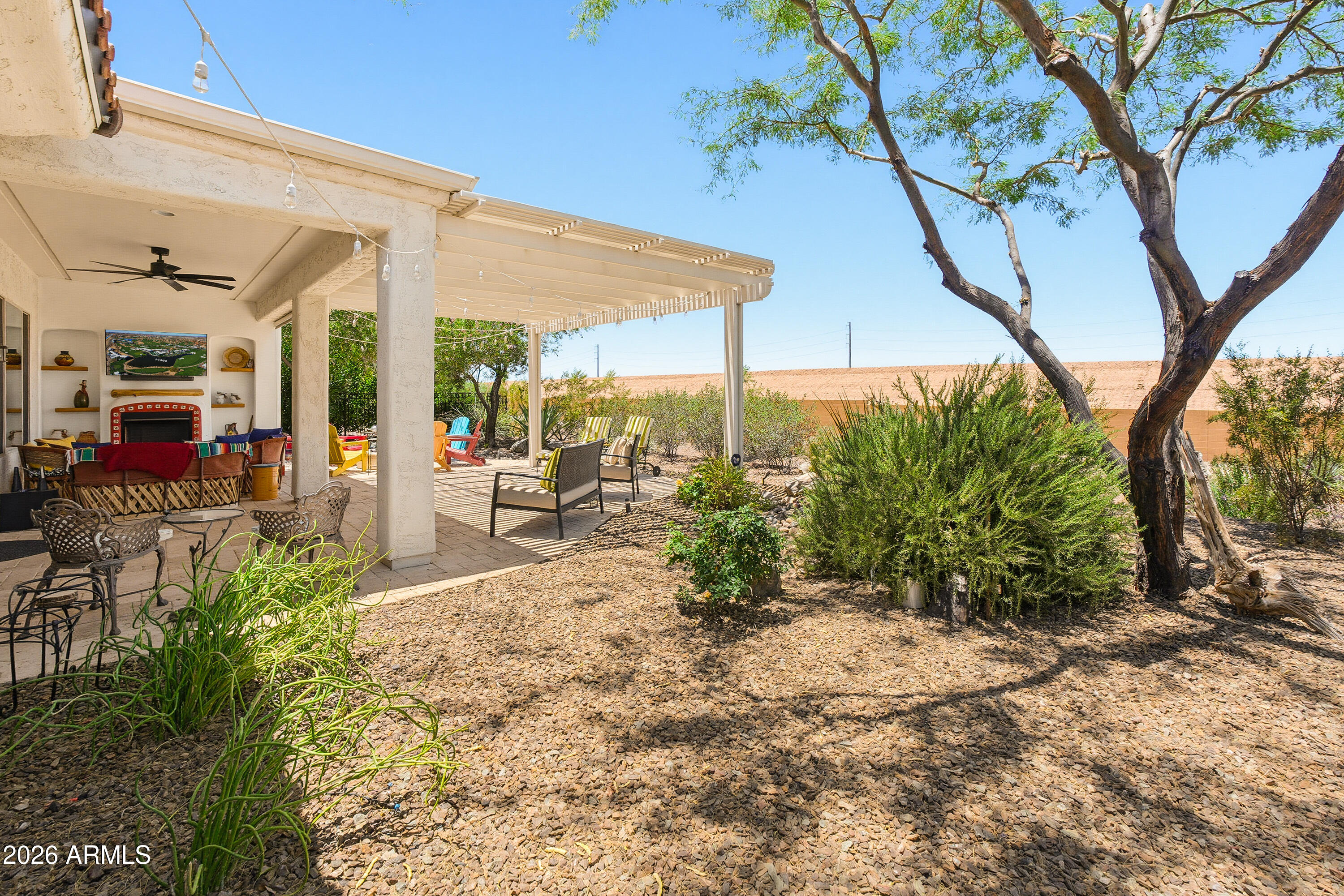 26180 W LOUISE Drive