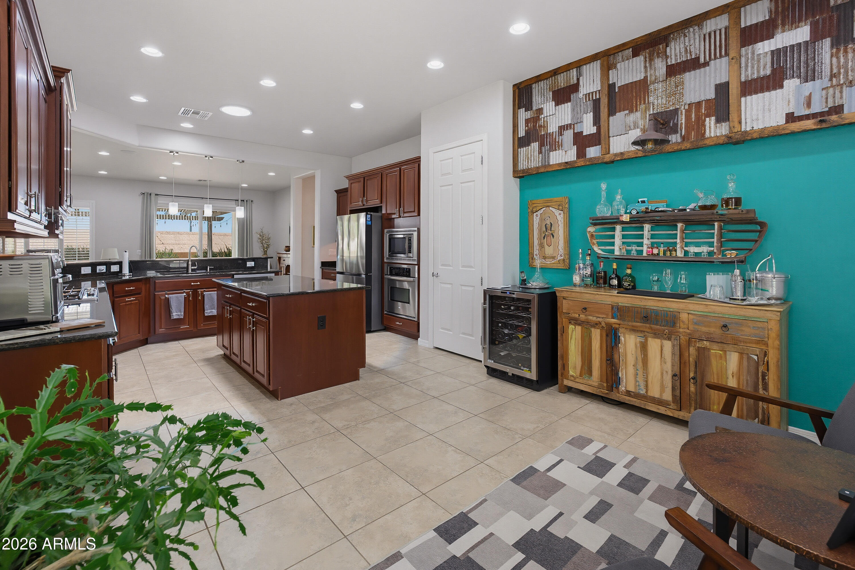 26180 W LOUISE Drive
