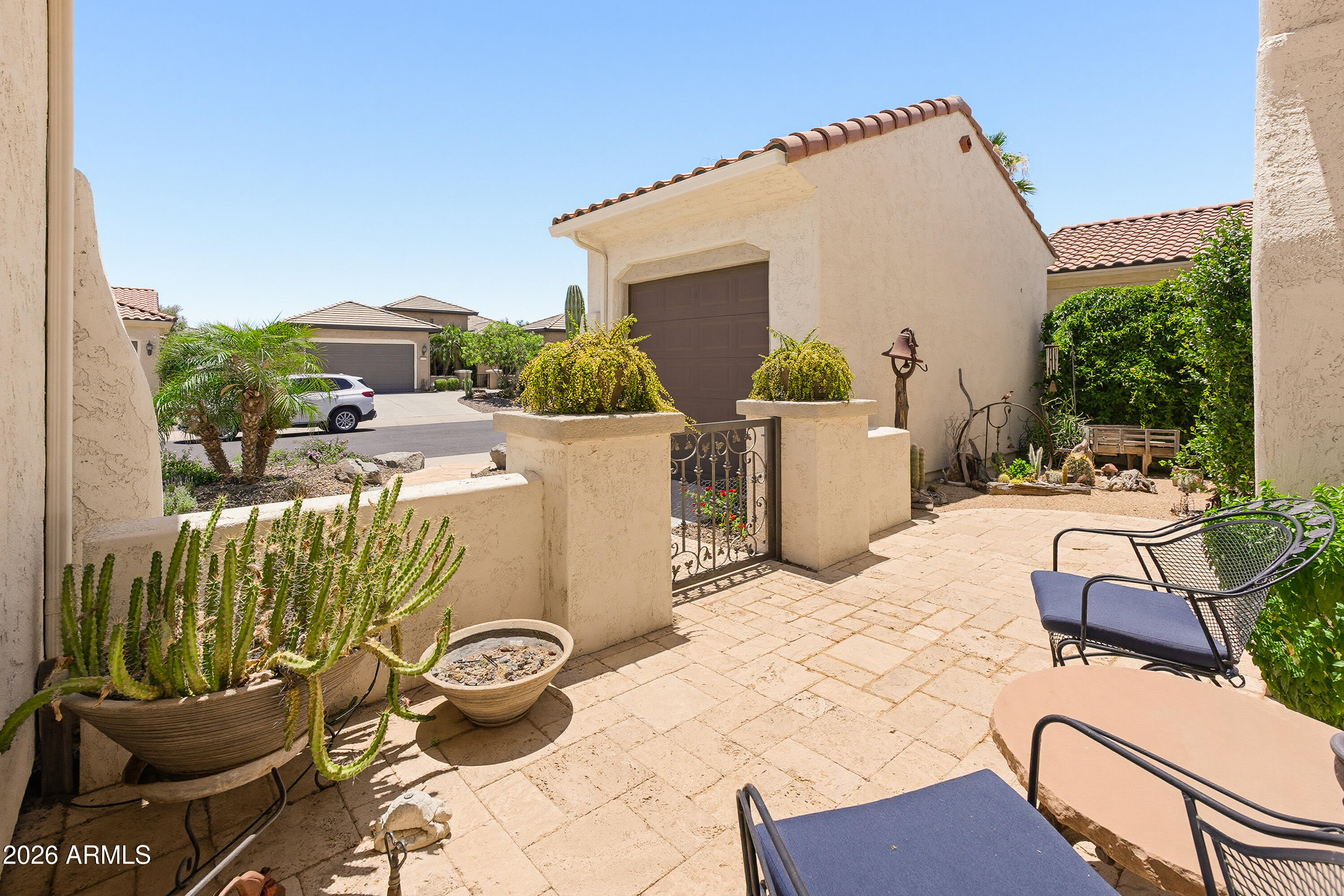 26180 W LOUISE Drive