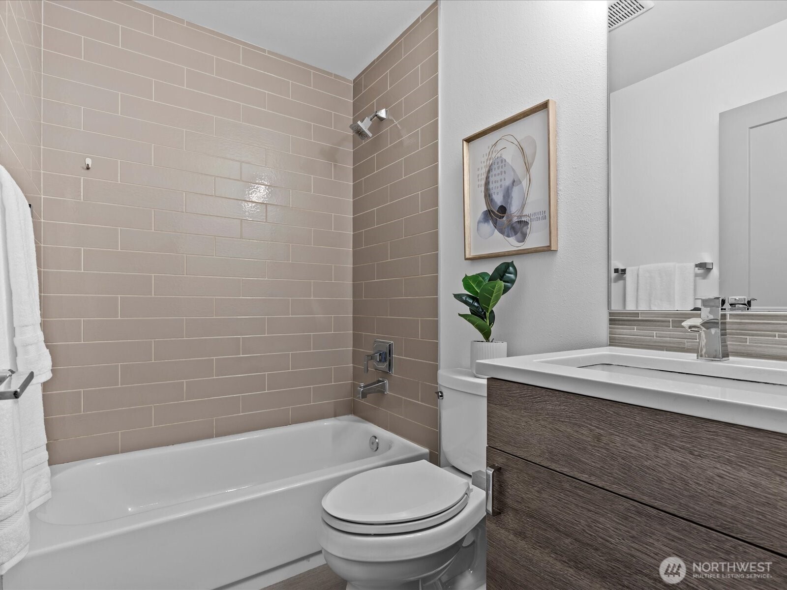 2416 NW 61st St Unit: B