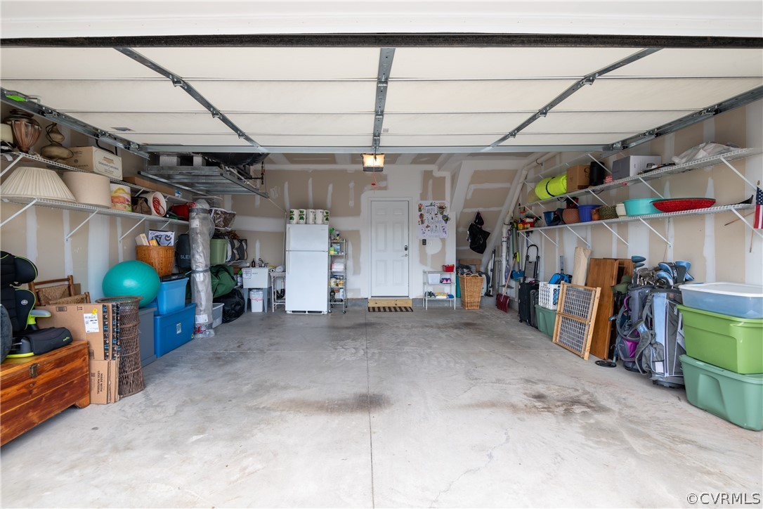 5009 Old Main St
