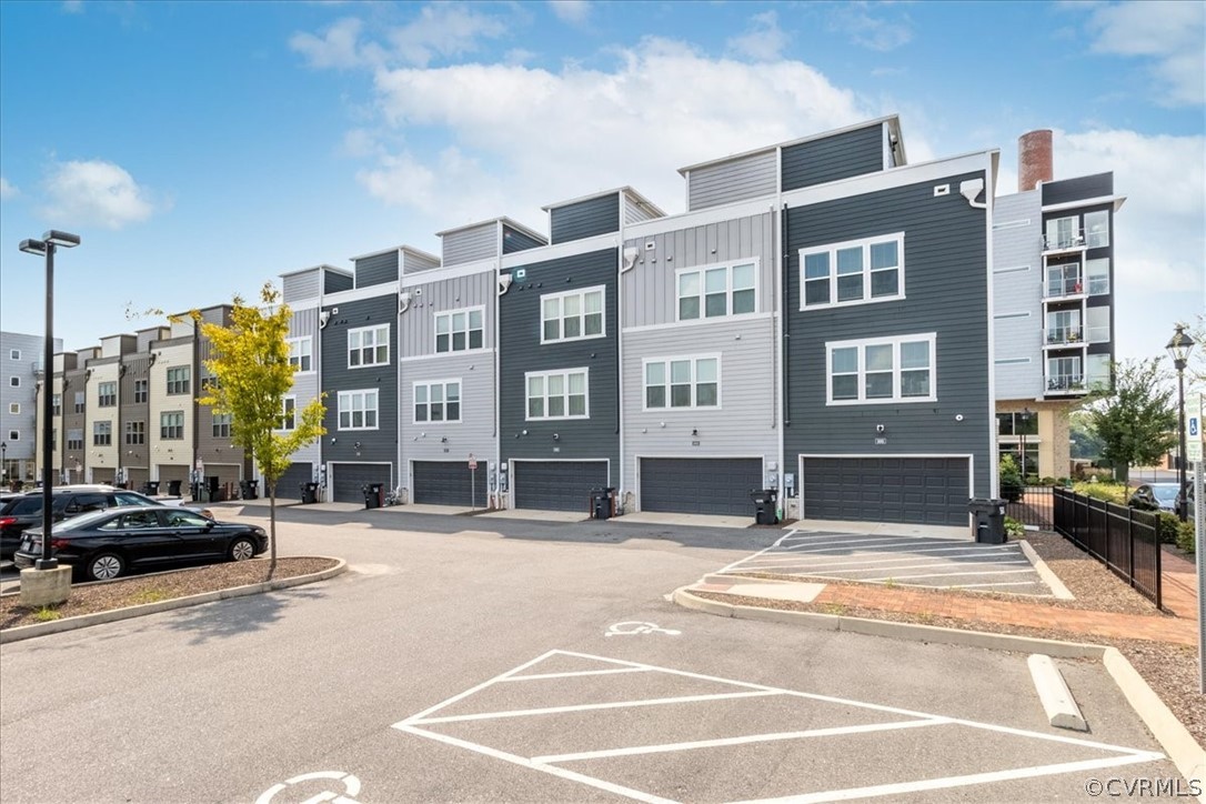 5009 Old Main St