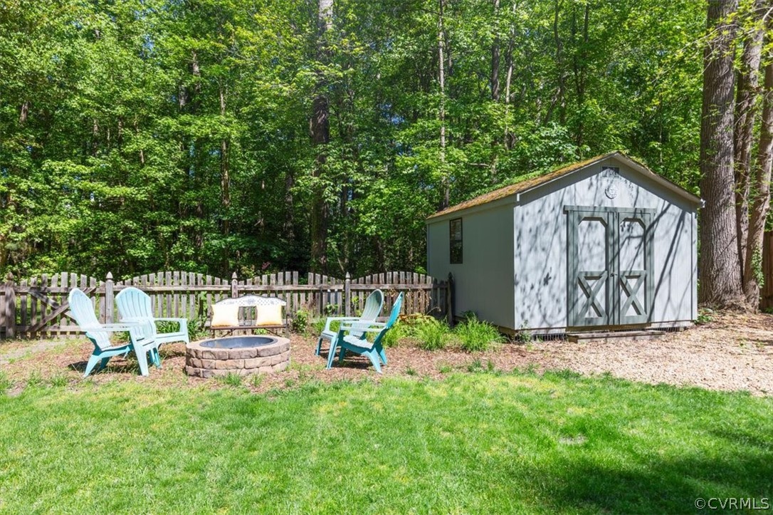 10749 Old Centralia Rd