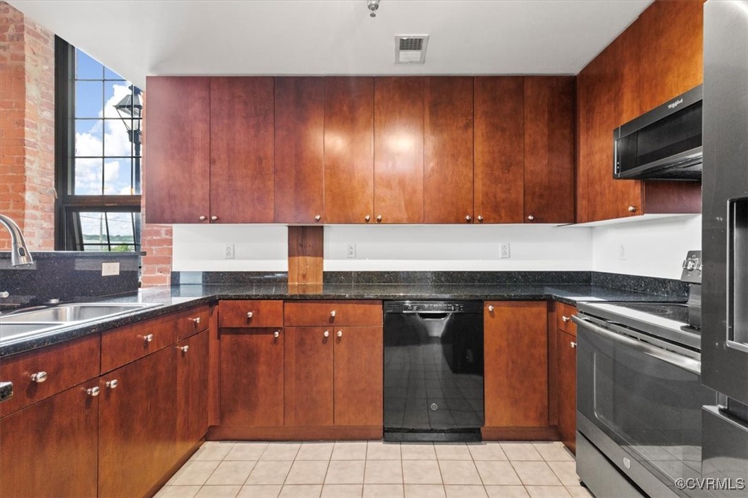251 Rocketts Way Unit#110