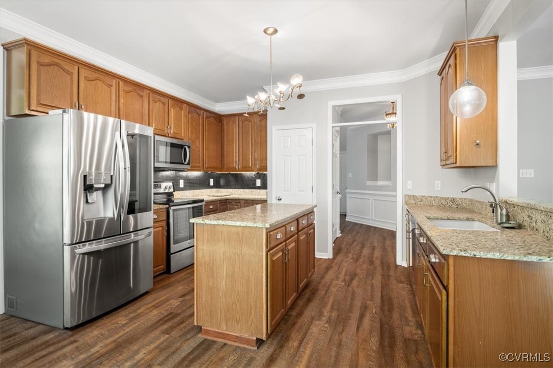 5519 Foxvale Ct