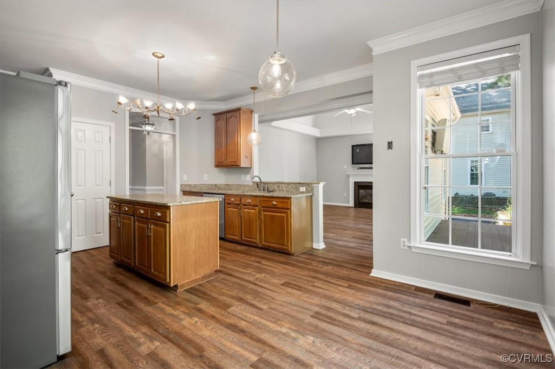 5519 Foxvale Ct