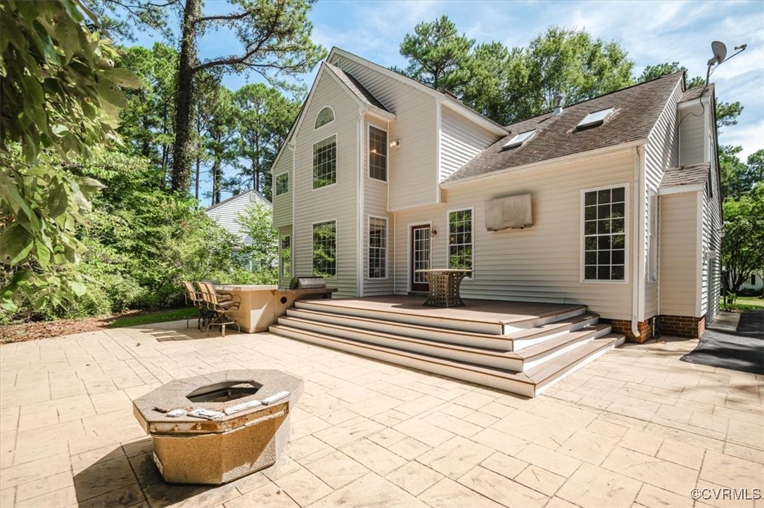 5519 Foxvale Ct