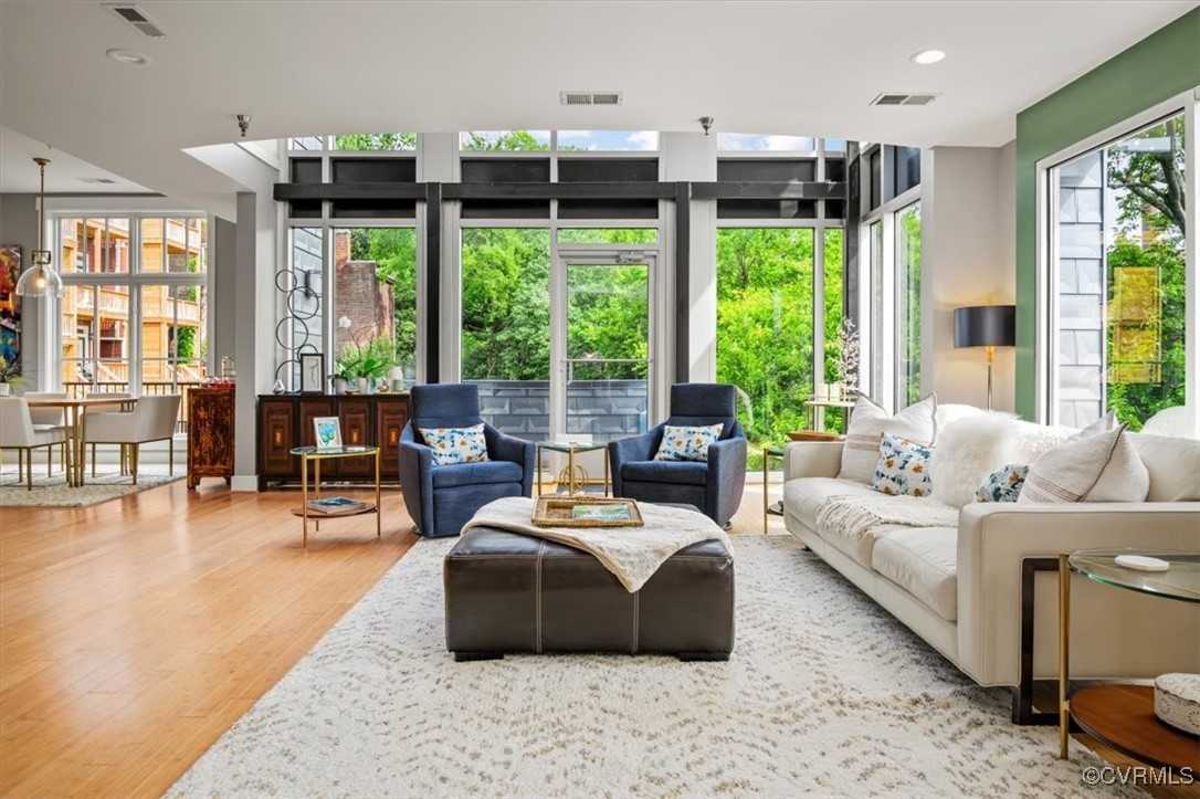 9 N 25th St Unit#PH5