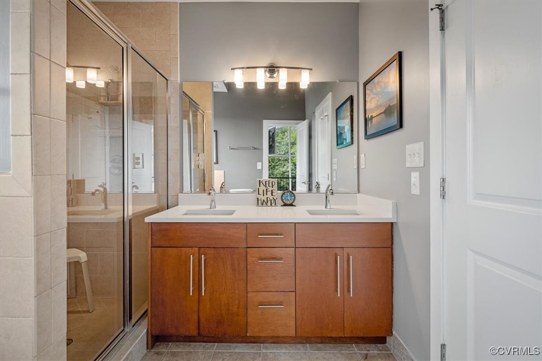 9 N 25th St Unit#PH5