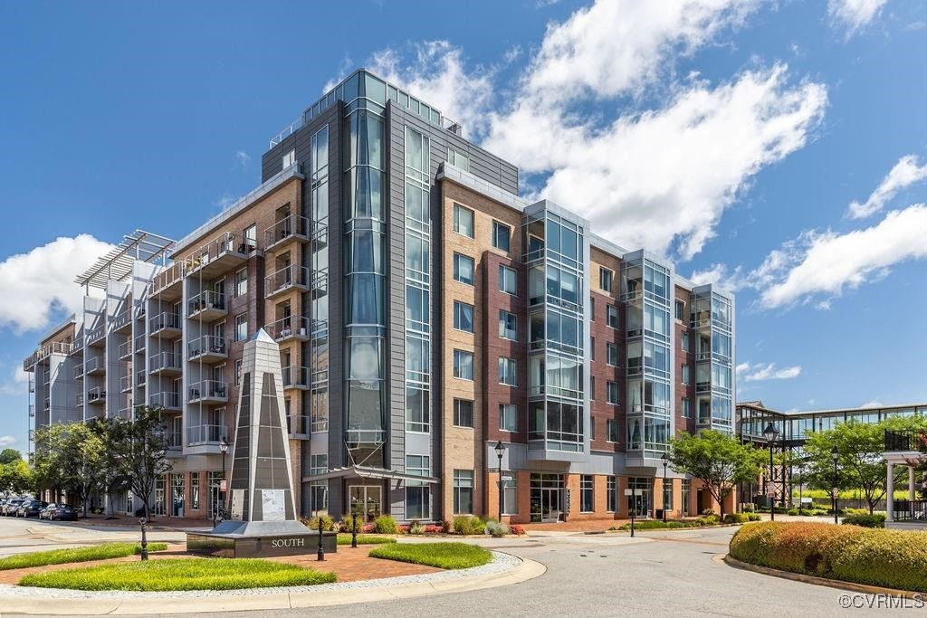 210 Rocketts Way Unit#205
