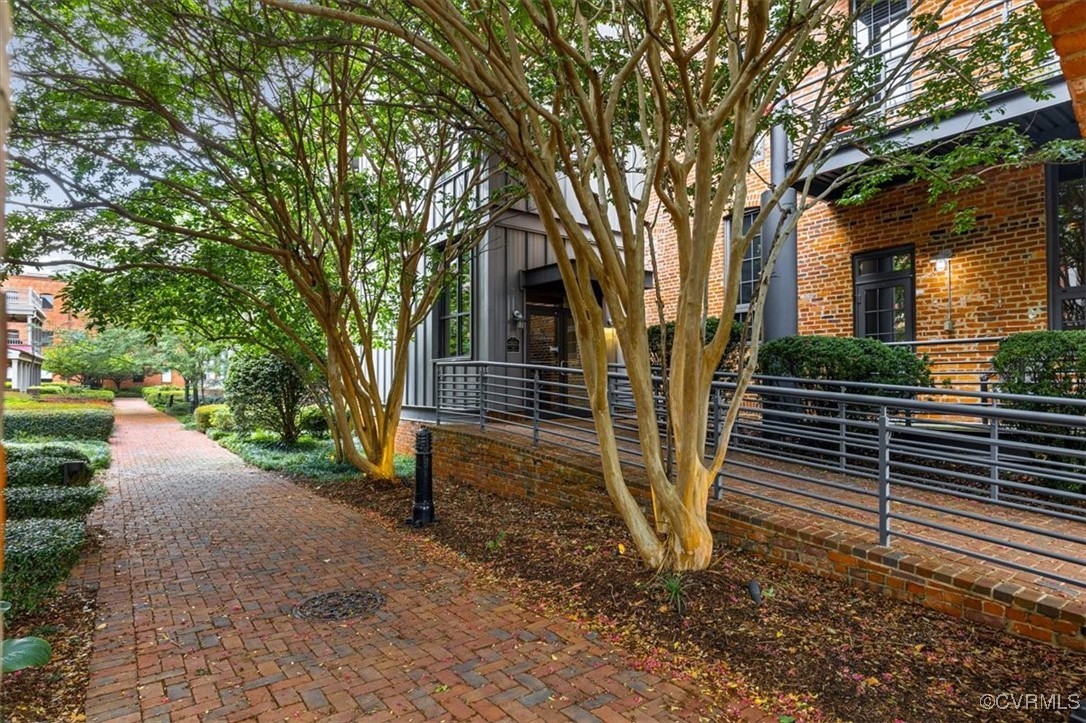 251 Rocketts Way Unit#204