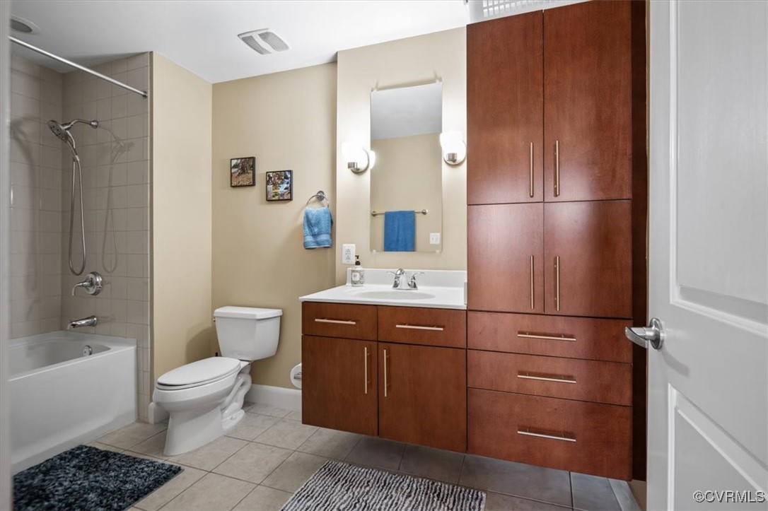 210 Rocketts Way Unit#310