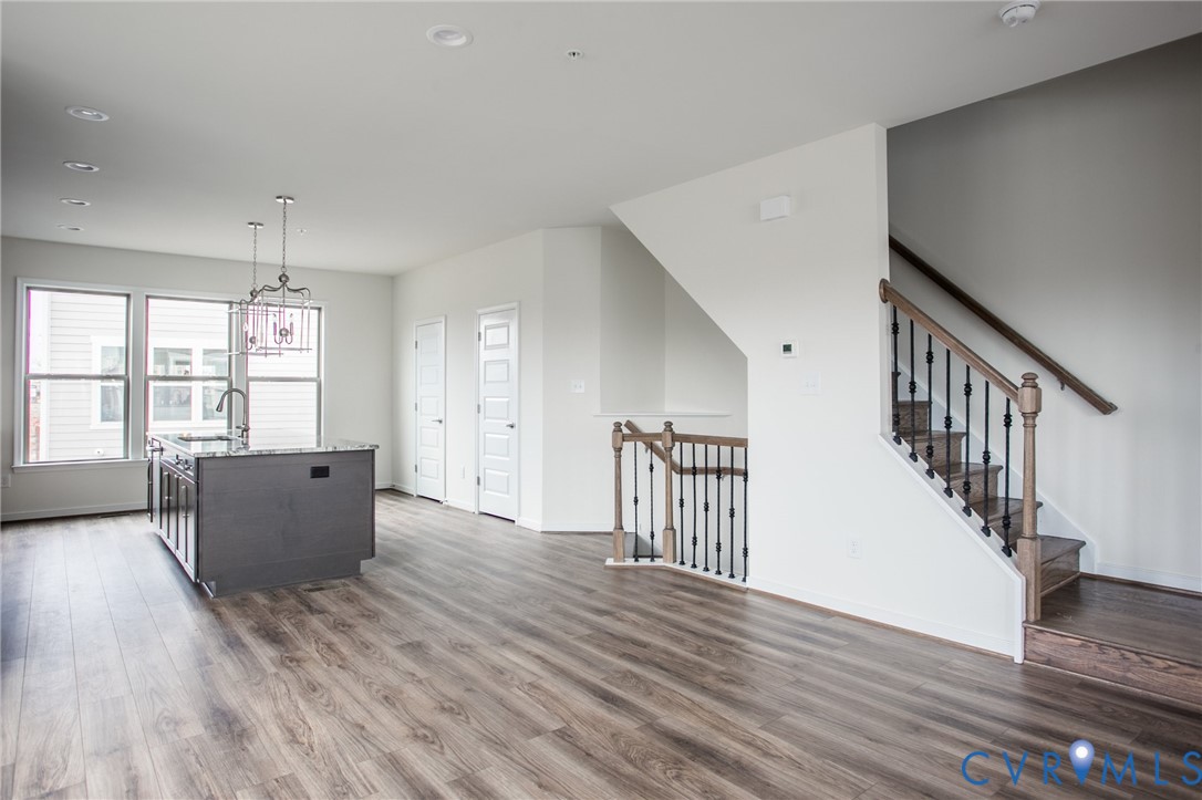 5422 Gillies Creek Mews