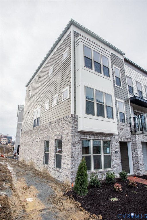 5422 Gillies Creek Mews