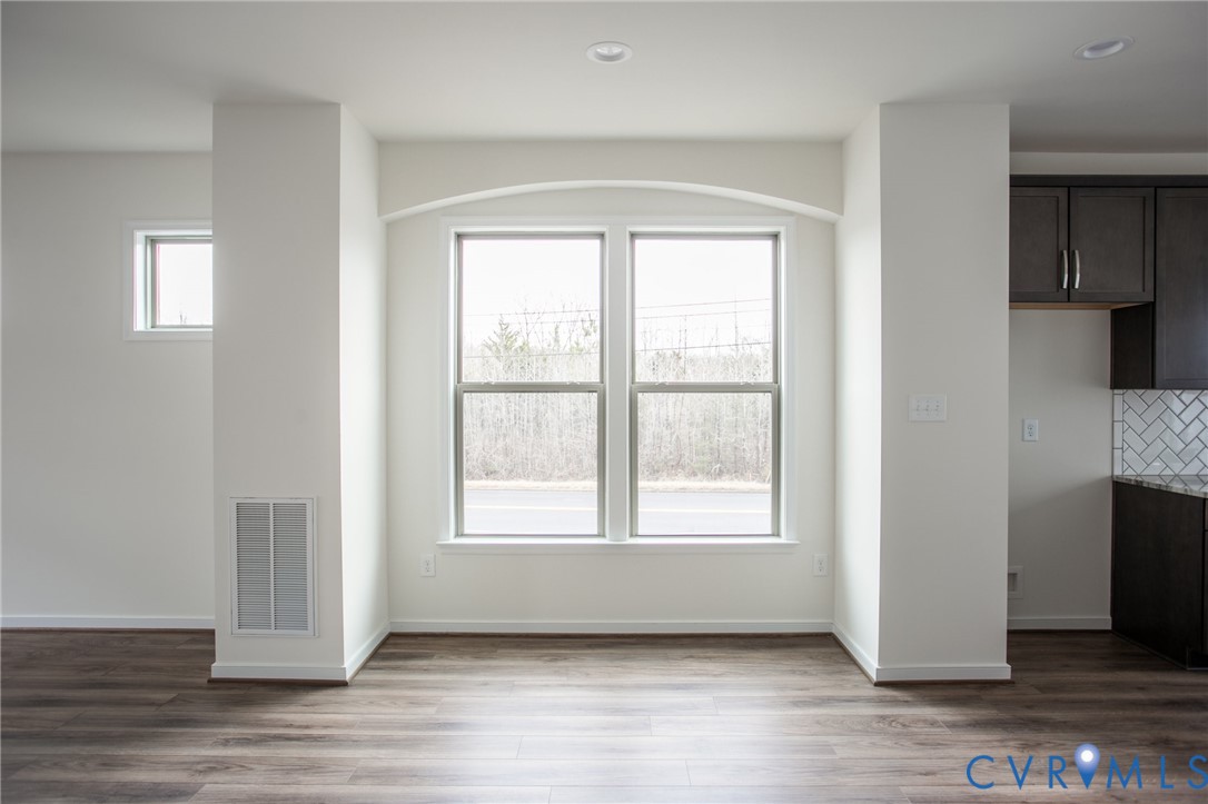 5422 Gillies Creek Mews