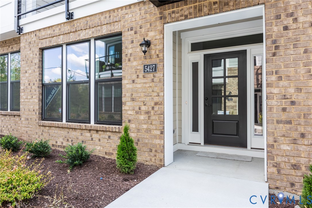 5427 Gillies Creek Mews