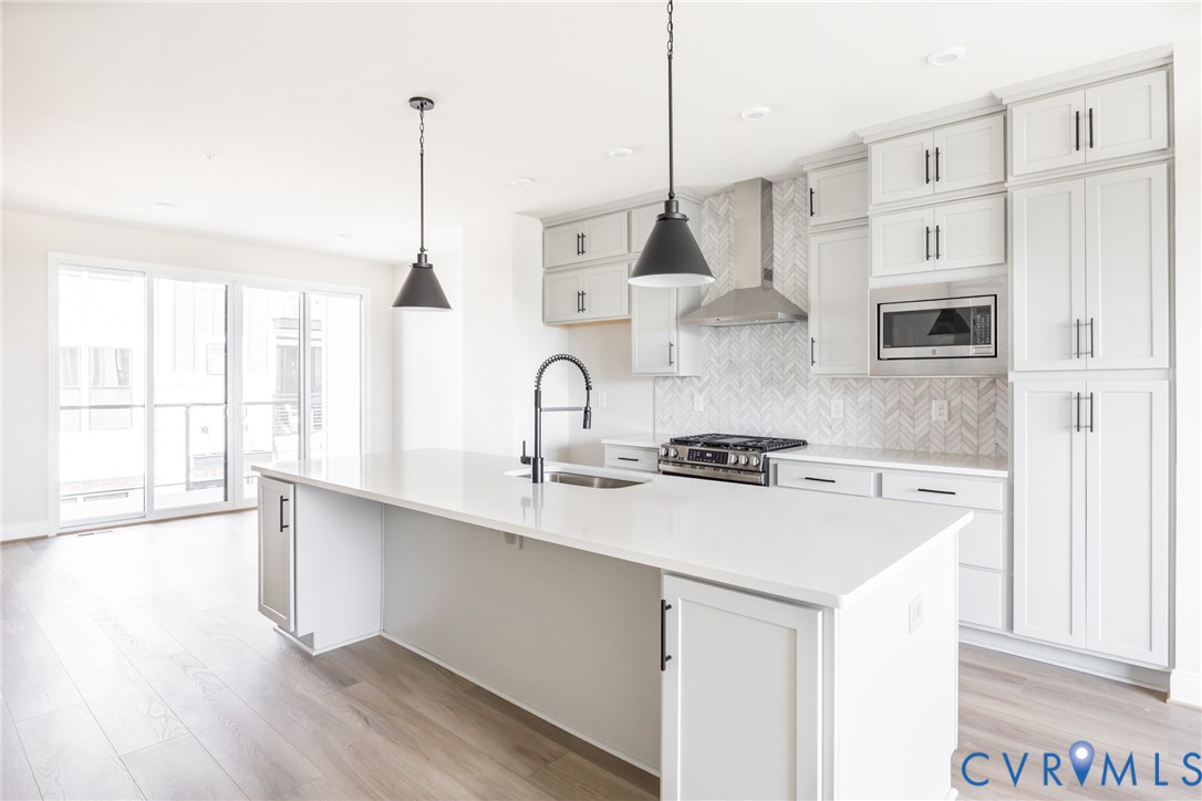 5427 Gillies Creek Mews