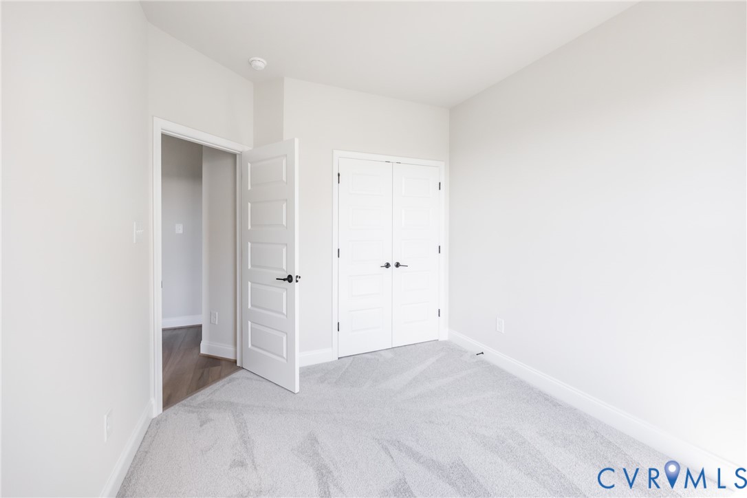 5427 Gillies Creek Mews
