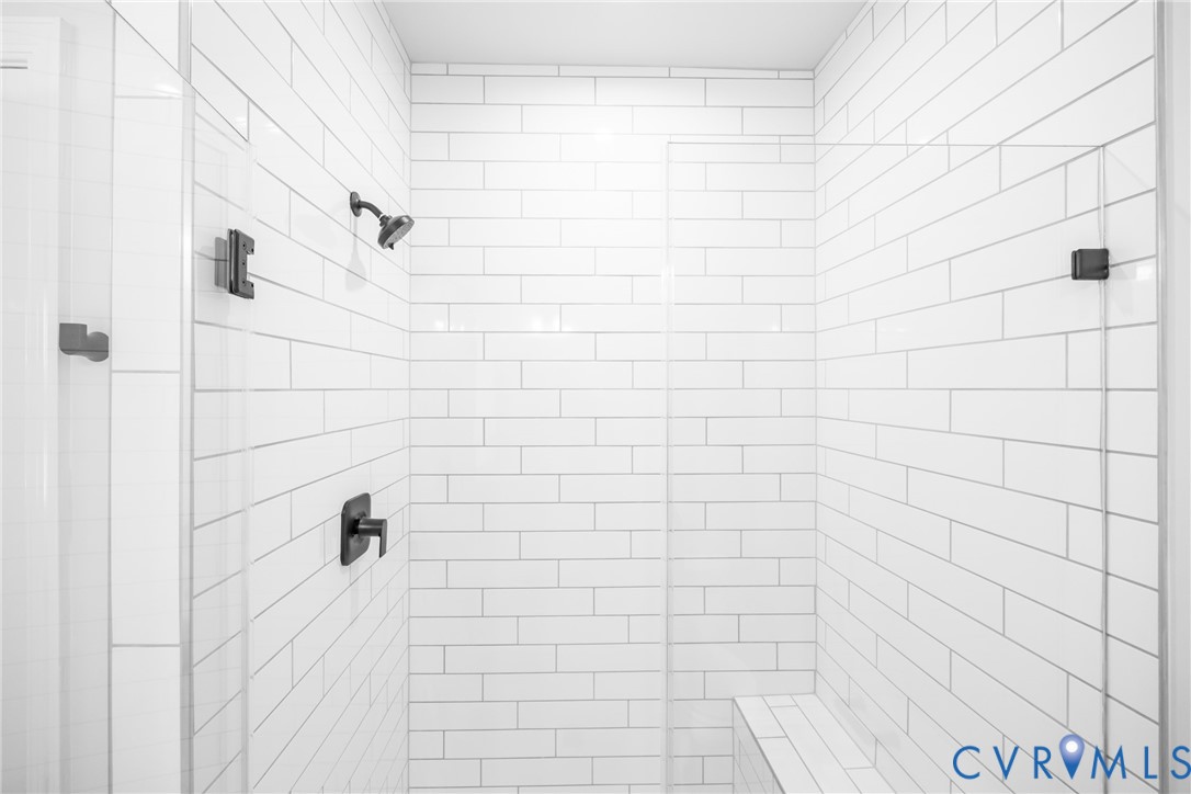 5427 Gillies Creek Mews