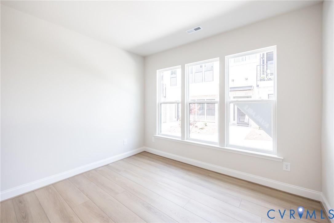 5429 Gillies Creek Mews