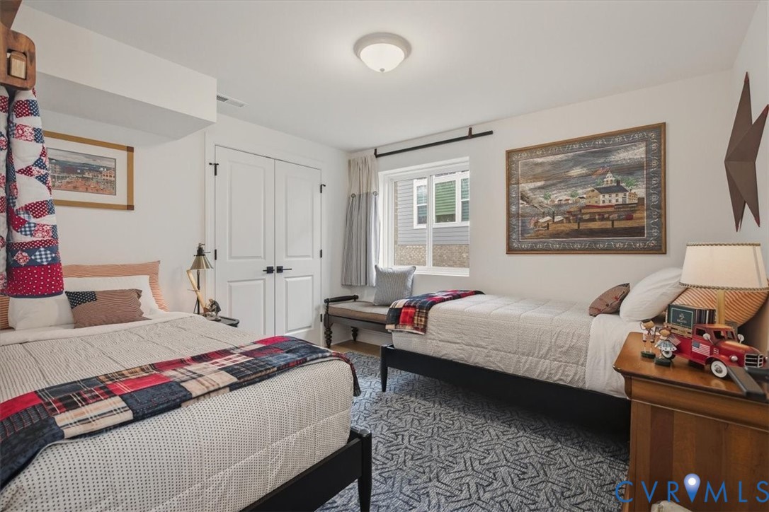 10050 Potters Wheel Way