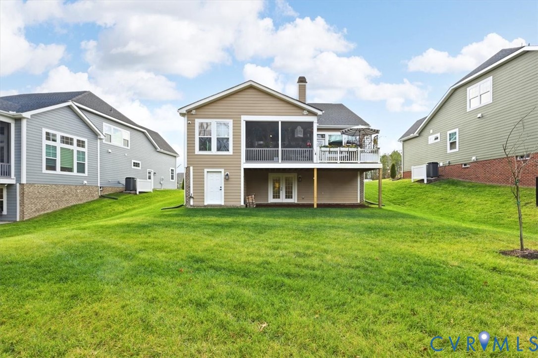 10050 Potters Wheel Way