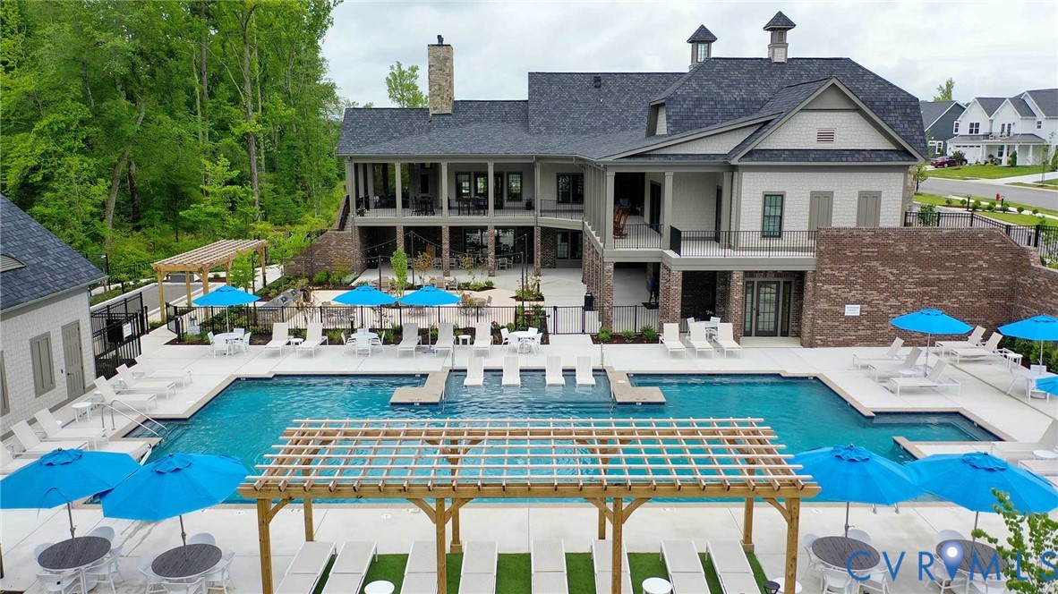 10050 Potters Wheel Way