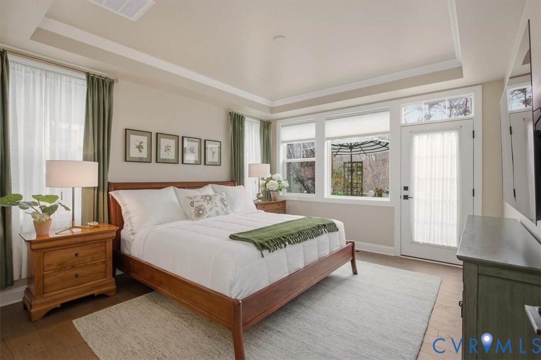 10050 Potters Wheel Way